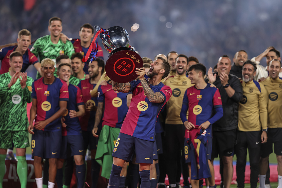 应该撤掉特, 长任免, 萨也有自己