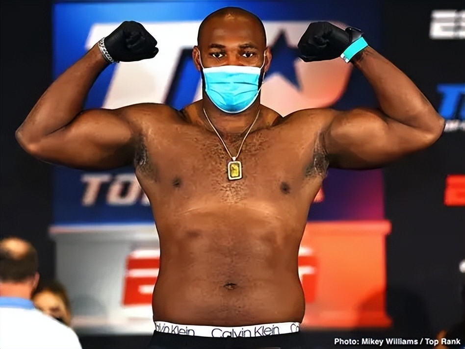 出的爆发力, 拳击数据网, 告里