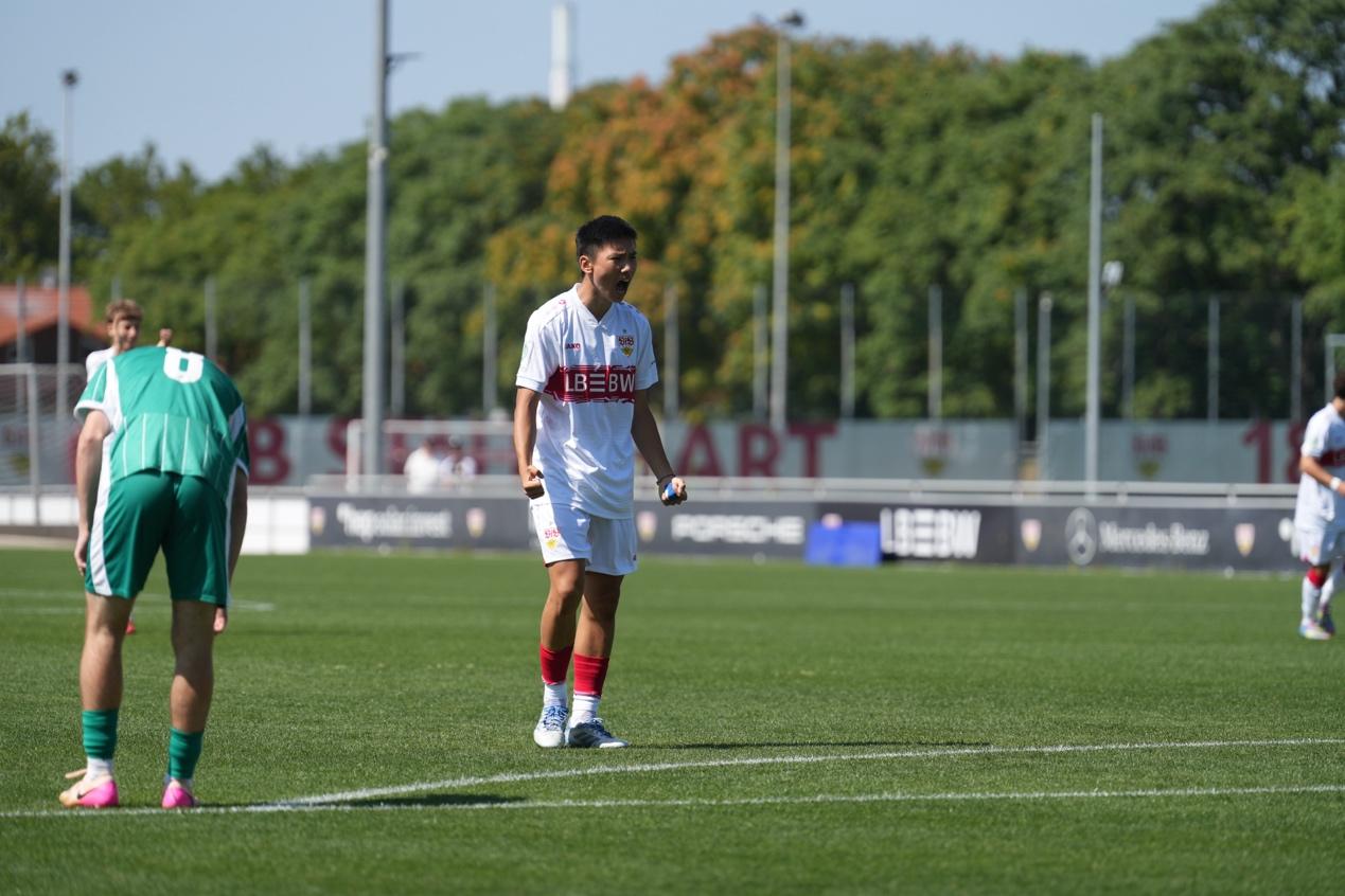 谢初筠, 在比赛日 谢初筠, 在比赛日