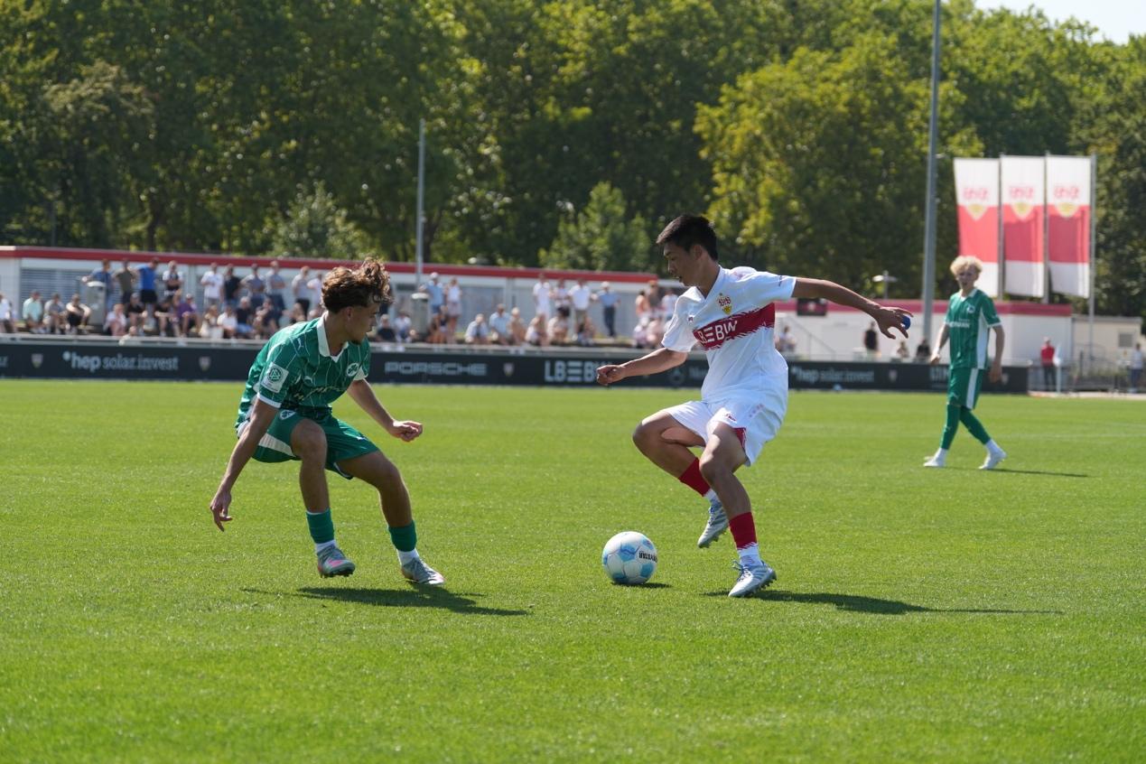 看他们是如 看他们是如